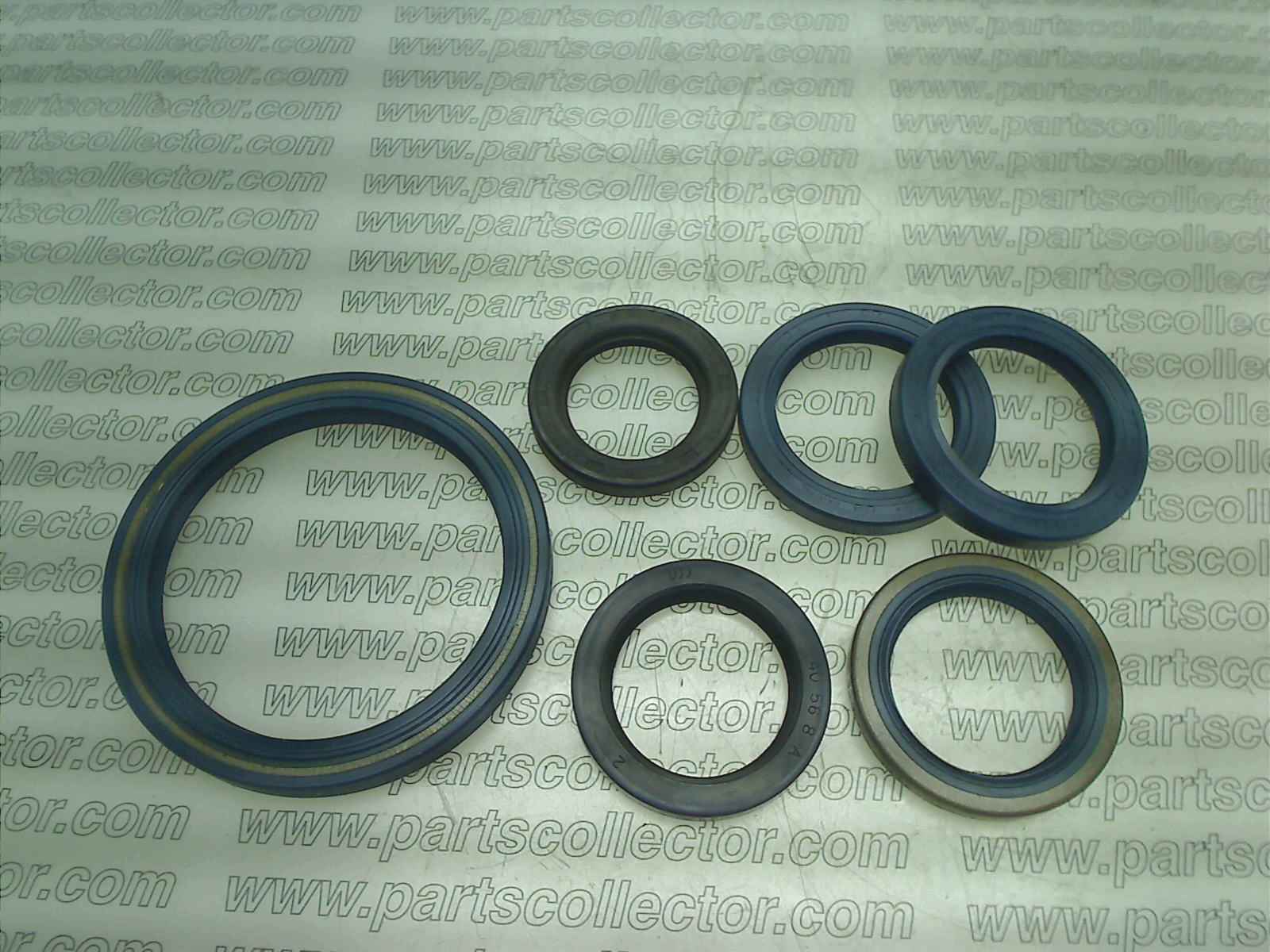 ENGINE OILSEAL SET